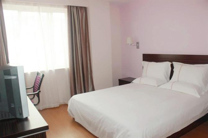 Shanghai Yiting 6+E Hotel - Lujiazui Room photo